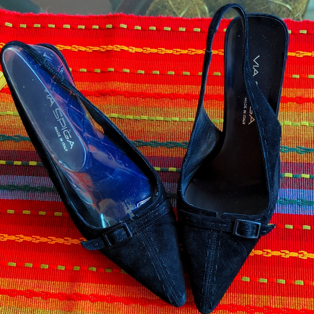 Via Spiga Black Slingback Shoe. Size 8